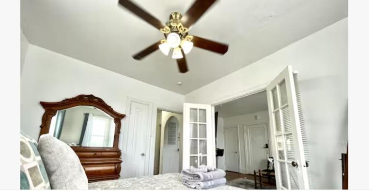 Experience A True Stl Visit! Apartment Saint Louis Ngoại thất bức ảnh